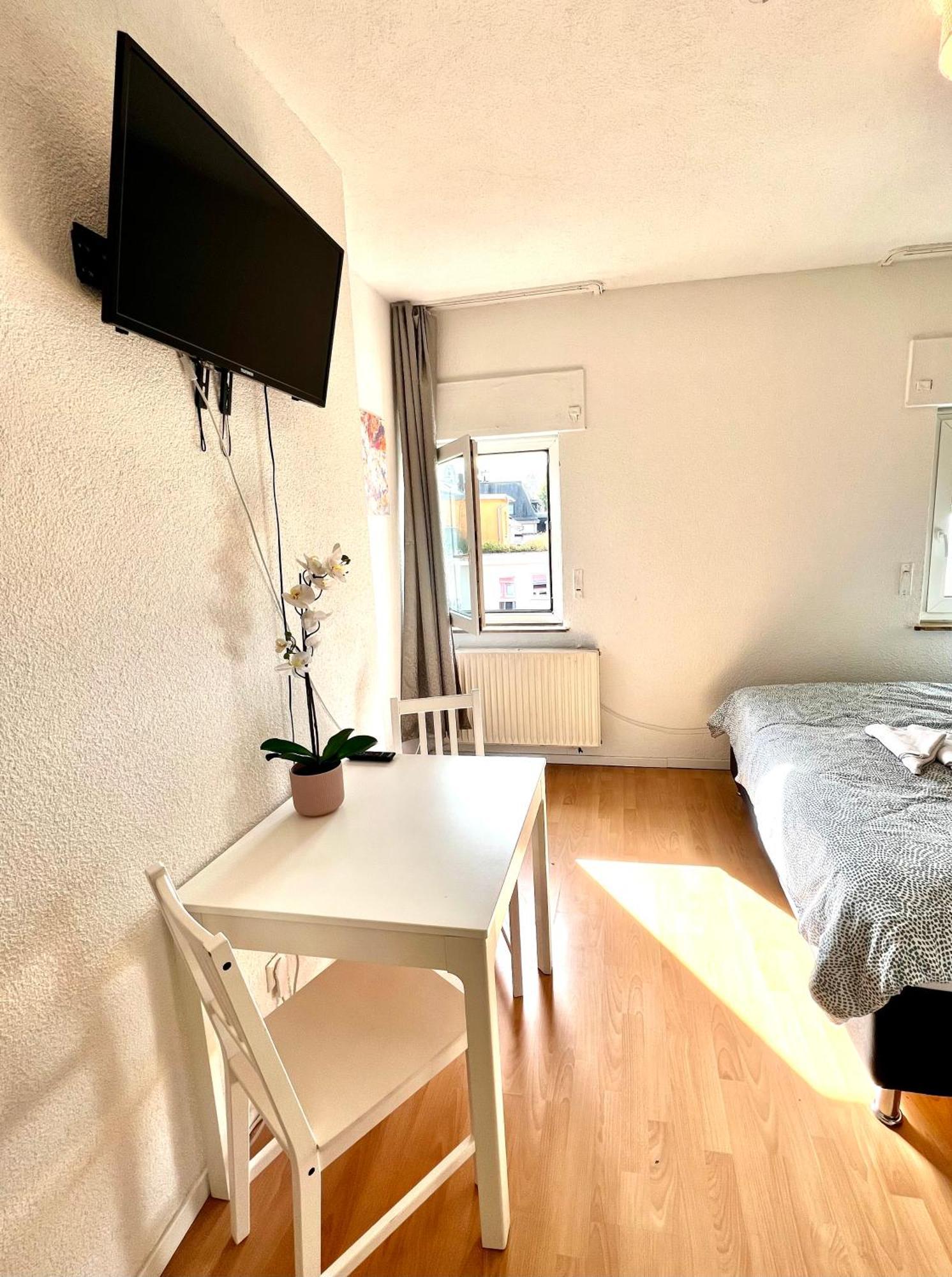 Budget City Appartement Kueche,Bad, Parken Im Zentrum Von Ravensburg Kültér fotó